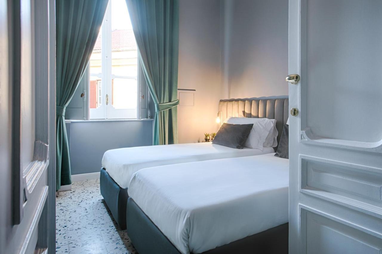 Quatrum Napoli - B&B Εξωτερικό φωτογραφία