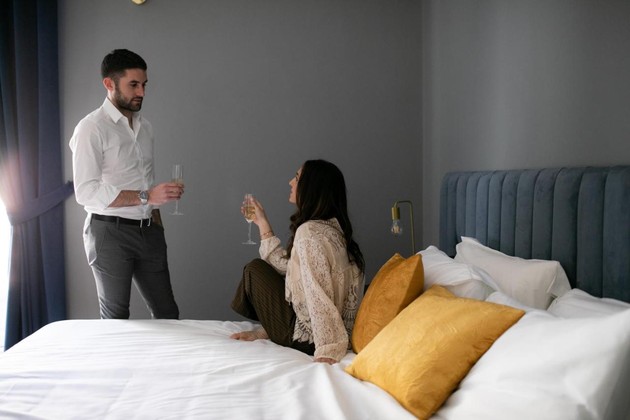 Quatrum Napoli - B&B Εξωτερικό φωτογραφία