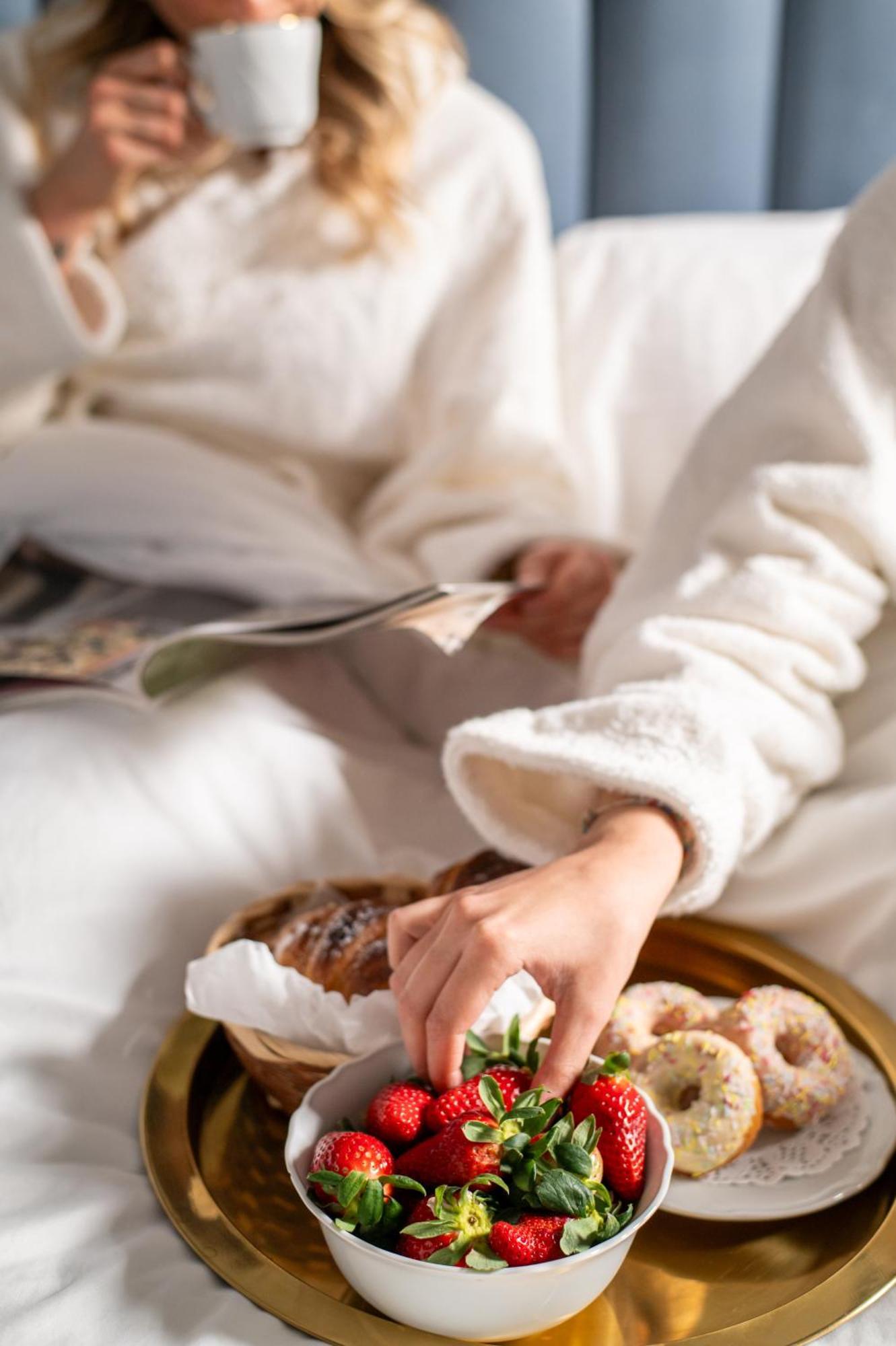 Quatrum Napoli - B&B Εξωτερικό φωτογραφία
